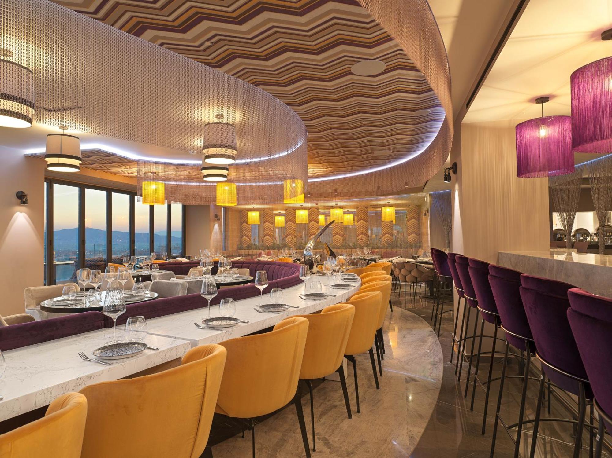 Nyx Esperia Palace Hotel Athens By Leonardo Hotels Exteriér fotografie The interior of the restaurant